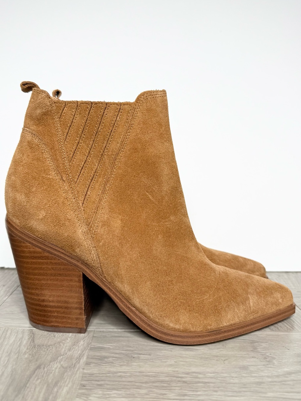 Marc Fisher Gadri Brown Suede Pointy Toe Bootie 10M